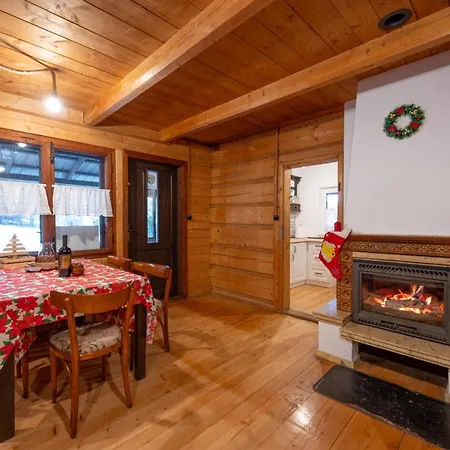 Pod Lasem Z Balia I Sauna Casa vacanze *