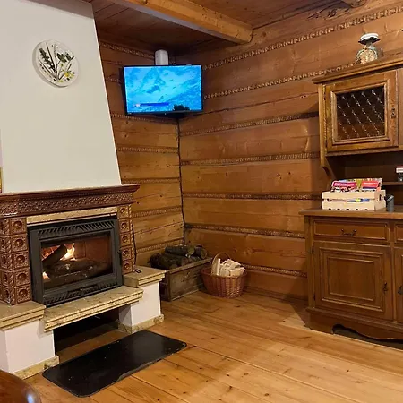 Pod Lasem Z Balia I Sauna بيت للعطل ميشلينيتسه